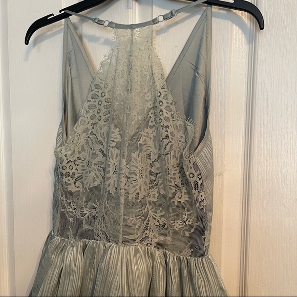 Bebe: Mint Green Lace Back, Stripe Dress - NWT - Picture 3 of 5